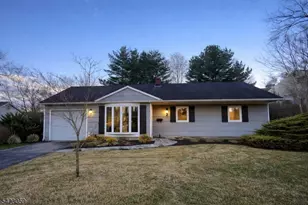 3 Spalding Dr, Livingston, NJ 07039 - Photo 1