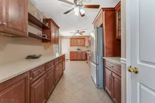 268 Laurel Ct, Readington, NJ 08889 - Photo 5