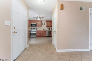 268 Laurel Ct, Readington, NJ 08889 - Photo 9