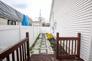 8 Navajo Ave, Parsippany, NJ 07034 - Photo 15