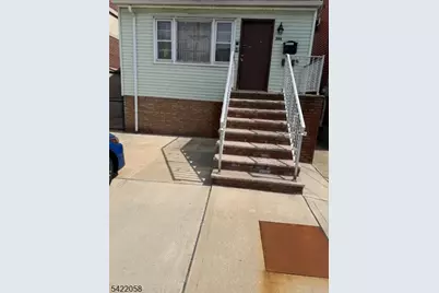 398 Avenue, Bayonne, NJ 07002 - Photo 11