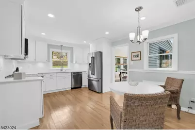 77 S Mountain Ave, Cedar Grove, NJ 07009 - Photo 9