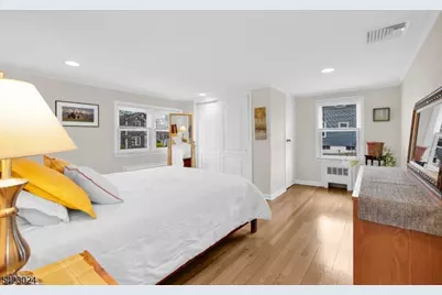 77 S Mountain Ave, Cedar Grove, NJ 07009 - Photo 21