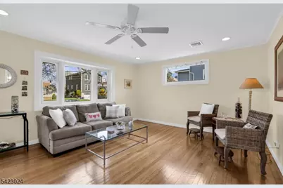 77 S Mountain Ave, Cedar Grove, NJ 07009 - Photo 5