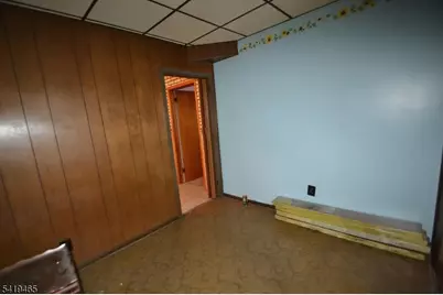 10 Lake Ave, Clifton, NJ 07011 - Photo 13