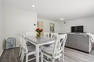 165-110 Essex Ave, Metuchen, NJ 08840 - Photo 3