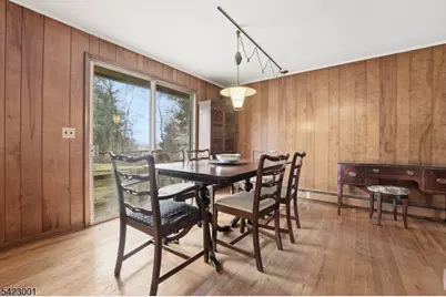 46 Shawnee Trl, Sparta Township, NJ 07871 - Photo 5