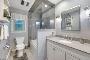 3 Pilgrim Dr, Roxbury Township, NJ 07876 - Photo 17