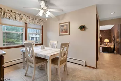 3 Pilgrim Dr, Roxbury Township, NJ 07876 - Photo 9