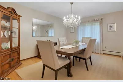 3 Pilgrim Dr, Roxbury Township, NJ 07876 - Photo 7