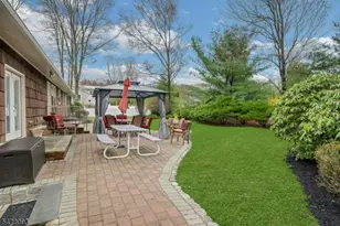 3 Pilgrim Dr, Roxbury Township, NJ 07876 - Photo 25