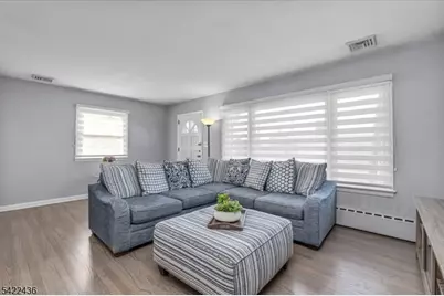 707 Kingston Ave, Kenilworth, NJ 07033 - Photo 3