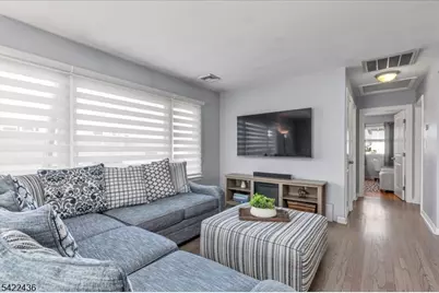 707 Kingston Ave, Kenilworth, NJ 07033 - Photo 5