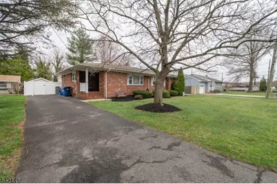 1033 Grove #A-B, North Brunswick Township, NJ 08902 - Photo 43