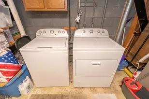 1033 Grove, North Brunswick Township, NJ 08902 - Photo 31