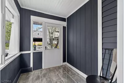 131 Headley Ter, Irvington, NJ 07111 - Photo 5