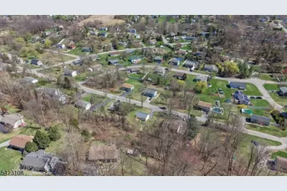 35 Zinnia Dr, Vernon Twp., NJ 07418 - Photo 27