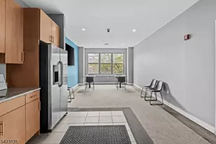 172 Culver Ave, Jersey City, NJ 07305 - Photo 21