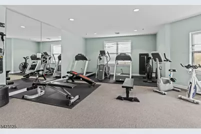 172 Culver Ave #206, Jersey City, NJ 07305 - Photo 25