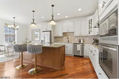 14 Gable Walk, Livingston, NJ 07039 - Photo 13