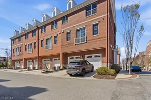 14 Gable Walk, Livingston, NJ 07039 - Photo 37