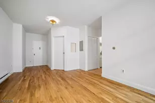 111 Mulberry St, Newark, NJ 07102 - Photo 3