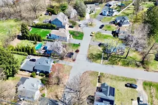 43 Newton Rd, Wayne, NJ 07470 - Photo 3