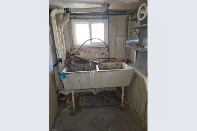 100 Coolidge St, Irvington, NJ 07111 - Photo 19