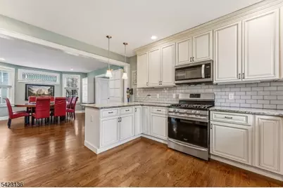 420 Mountainview Ter, Dunellen, NJ 08812 - Photo 15