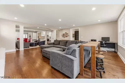 420 Mountainview Ter, Dunellen, NJ 08812 - Photo 19