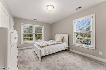 420 Mountainview Ter, Dunellen, NJ 08812 - Photo 39