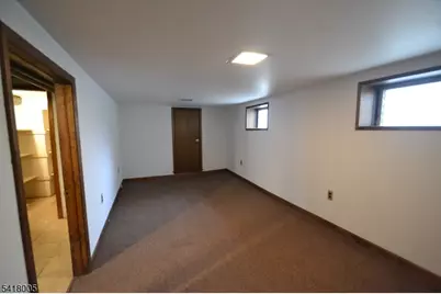 8 Witherspoon St, Nutley, NJ 07110 - Photo 33