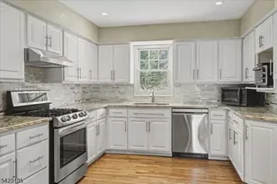 442 Buckhorn Dr, White Township, NJ 07823 - Photo 7