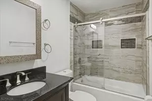 442 Buckhorn Dr, White Township, NJ 07823 - Photo 25