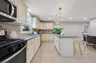 1269 Crescent Ave, Roselle, NJ 07203 - Photo 5