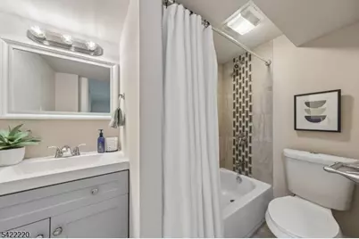 1269 Crescent Ave, Roselle, NJ 07203 - Photo 21