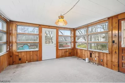 25 Hillside Ter, Livingston, NJ 07039 - Photo 9