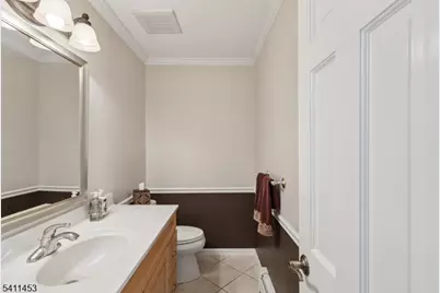 24 Manor Ln, Parsippany, NJ 07950 - Photo 25