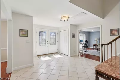 24 Manor Ln, Parsippany, NJ 07950 - Photo 11