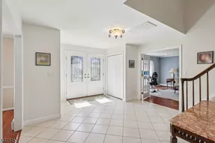 24 Manor Ln, Parsippany, NJ 07950 - Photo 11