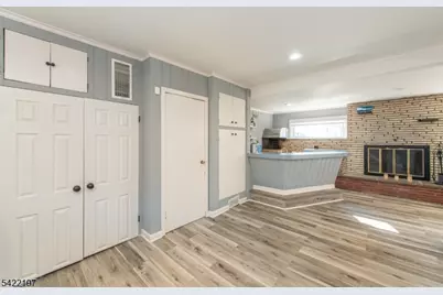 27 Viewpoint Rd, Wayne, NJ 07470 - Photo 25