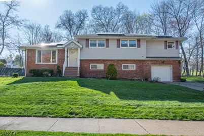 27 Viewpoint Rd, Wayne, NJ 07470 - Photo 1