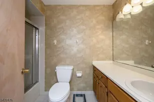 675 Raritan Rd, Clark Township, NJ 07066 - Photo 23