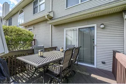 675 Raritan Rd #24, Clark Township, NJ 07066 - Photo 33
