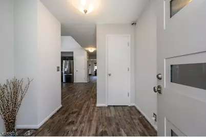 675 Raritan Rd #24, Clark Township, NJ 07066 - Photo 3