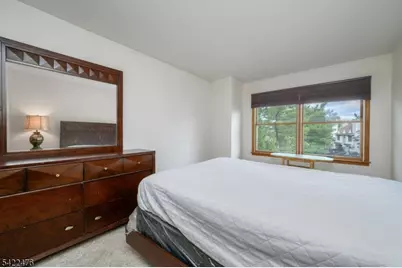 675 Raritan Rd #24, Clark Township, NJ 07066 - Photo 21