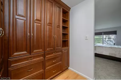 675 Raritan Rd #24, Clark Township, NJ 07066 - Photo 19