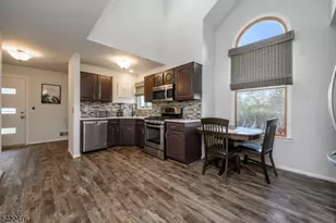 675 Raritan Rd, Clark Township, NJ 07066 - Photo 5