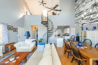 2 Falkenstein Dr #2, Vernon, NJ 07462 - Photo 3