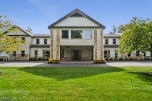 882 S Orange Ave, Millburn, NJ 07078 - Photo 5